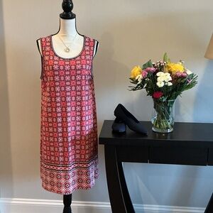 Max Studio red and navy geometric print dress.